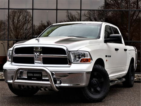 Dodge Ram 1500 - DOMINATOR EDITION | 6 PERSOONS | 5.7 V8 395 PK | RAMBOX | LPG | 3500KG | BULLBAR | - 1