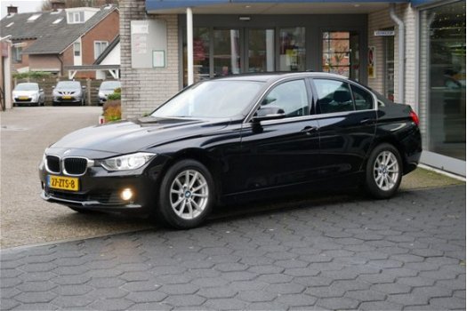 BMW 3-serie - 320I XDRIVE HIGH EXECUTIVE *Clima//Navi//Leer//Lm//Th - 1