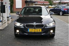 BMW 3-serie - 320I XDRIVE HIGH EXECUTIVE *Clima//Navi//Leer//Lm//Th