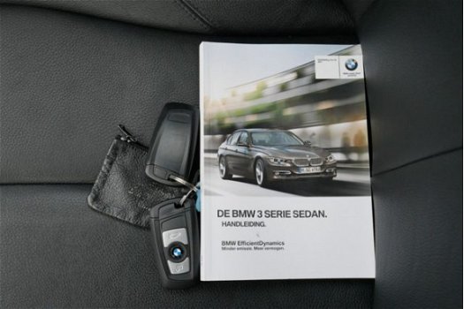 BMW 3-serie - 320I XDRIVE HIGH EXECUTIVE *Clima//Navi//Leer//Lm//Th - 1