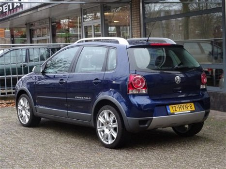 Volkswagen Polo - 1.6-16V CROSS - 1