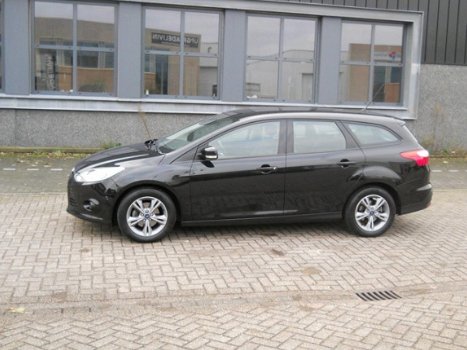 Ford Focus Wagon - 1.0 EcoBoost Edition airco/elekpakket/cv/pdc - 1