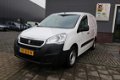 Peugeot Partner - 120 1.6 BlueHDi 75 L1 XR Cruise / Elek. ramen / Radio - 1 - Thumbnail