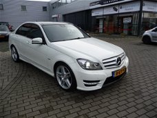 Mercedes-Benz C-klasse - 200 Business Class Elegance AMG uitvoering Panoramadak