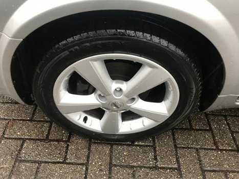 Nissan Primera - 2.0 Visia Climate / 17 inch / trekhaak - 1