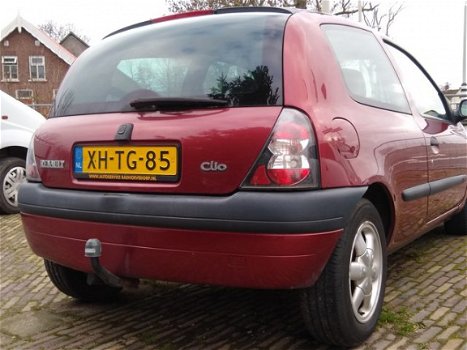 Renault Clio - 1.6 RN Met Trekhaak - 1