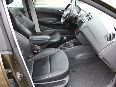 Seat Ibiza ST - 1.2 TDI Style Ecomotive LEER / STOELVERWARMING / BLUE TOOTH /LM VELGEN / TREKHAAK /N - 1