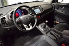 Kia Sportage - 2.0 X-clusive Navi | Camera | Leer | Trekhaak | Max trekgewicht