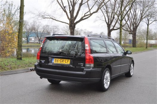 Volvo V70 - 2.3 T-5 Comfort Line YOUNGTIMER VELE OPTIES 1 JAAR APK - 1