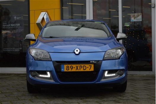 Renault Mégane Coupé - 1.2 TCe 115 GT-Line | LED | 17 Inch | Trekhaak | Navi | PDC | Camera | Kuipst - 1