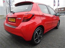 Toyota Yaris - 1.3 VVT-i Dynamic 1ste eigenaar, camera, navigatie & airco