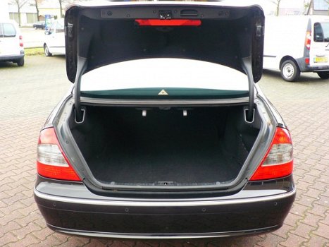 Mercedes-Benz E-klasse - 220 CDI Elegance ZEER GOEDE STAAT NL AUTO - 1