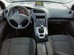 Peugeot 5008 - 1.6 THP Blue Lease Executive 7p - 1 - Thumbnail