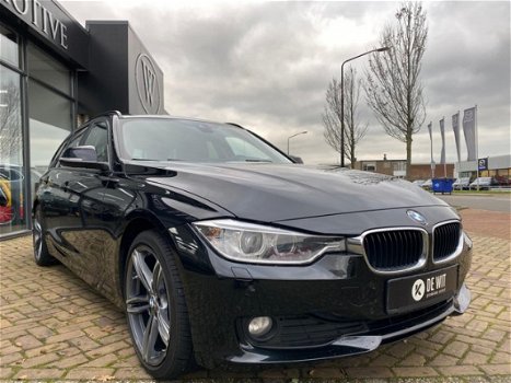 BMW 3-serie Touring - 320d High Executive Luxury Line, Prof Nav, M-stuur, M--velgen, Leder, Stoelver - 1