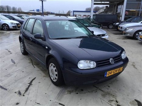 Volkswagen Golf - 1.4 16V - 1