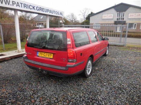 Volvo V70 - 2.4 - 1