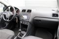 Volkswagen Polo - 1.2 TSI Highline 90PK | Schuifdak | Multi-infodispl plus | PDC | LM-velgen | - 1 - Thumbnail