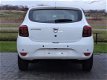 Dacia Sandero - TCe 90pk Lauréate | GRATIS ACCESSOIRES T.W.V. € 500, - & € 250, - VOORRAADVOORDEEL | - 1 - Thumbnail