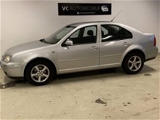 Volkswagen Bora - 1.9 TDI Airco Climate Cruise Sportinterieur