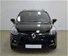 Renault Clio Estate - 0.9 TCe Limited | RIJKLAARPRIJS INCLUSIEF AFLEVERPAKKET T.W.V. € 695, - | - 1 - Thumbnail