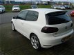 Volkswagen Golf - 1.6 TDI Highline - 1 - Thumbnail