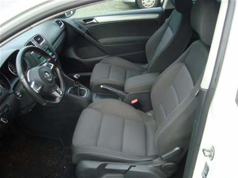 Volkswagen Golf - 1.6 TDI Highline - 1