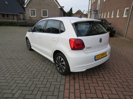 Volkswagen Polo - 1.0 BlueMotion Edition 95Pk Navigatie 5 Deurs Lichtmetalen velgen - 1