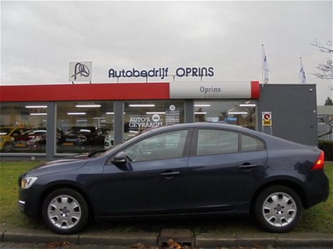 Volvo S60 - 1.6 T3 Nederlandse Auto met NAP - 1