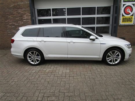 Volkswagen Passat Variant - 1.4 TSI GTE Highline Panoramadak ex BTW - 1