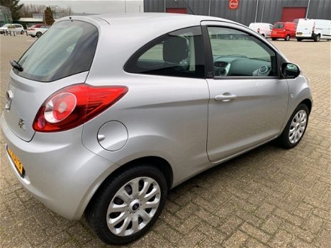 Ford Ka - 1.2 Limited airco nieuwe distributie riem en apk en onderhoudsbeurt - 1