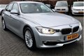 BMW 3-serie - 320i High Executive | Automaat | Xenon | Navigatie | Stoelverwarming | Comfort Leder | - 1 - Thumbnail