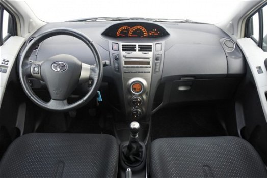 Toyota Yaris - 1.3 VVTi Aspiration Geen import/ ECC/ Elektr pakket/ AUX - 1