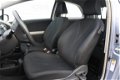 Toyota Yaris - 1.3 VVTi Aspiration Geen import/ ECC/ Elektr pakket/ AUX - 1 - Thumbnail