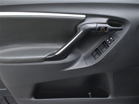 Toyota Verso - 1.8 VVT-i Dynamic Business | Automaat | Leder | Parkeersensoren | Zeer Luxe - 1