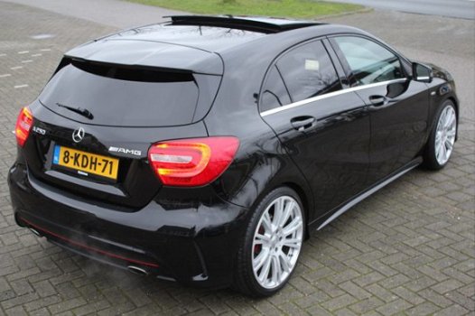 Mercedes-Benz A-klasse - 250 AUTOM 211Pk SPORT AMG STYLING PANO DAK BRABUS ORG NL 148000KM - 1