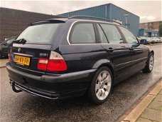 BMW 3-serie Touring - 318i Special Executive /Leder/PDC/NAVI/MFS/Stoelverw./Cr. Cntrl