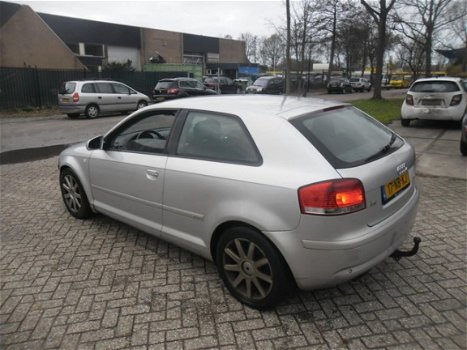 Audi A3 - 2.0 TDI Ambition CLIMA, NAVI, XENON, 6BAK - 1