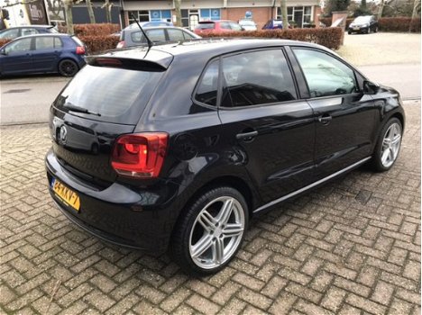 Volkswagen Polo - 1.2 Easyline - 1