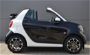Smart Fortwo cabrio - 1.0 Passion Aut. Clima, Multi Stuur, LMV, Two Tone - 1 - Thumbnail