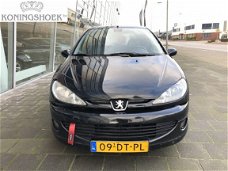 Peugeot 206 - 2.0-16V GTI