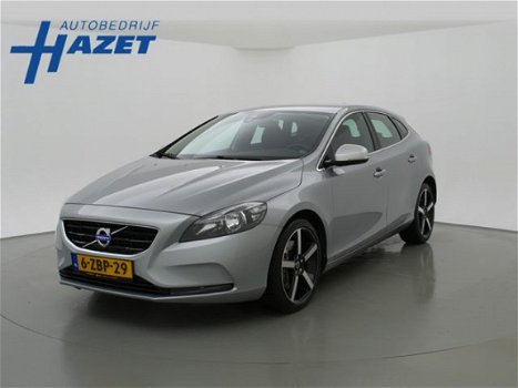 Volvo V40 - 2.0 D4 190 PK SUMMUM BUSINESS + LEDER / 18 INCH / CAMERA / KEYLESS - 1