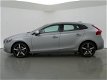 Volvo V40 - 2.0 D4 190 PK SUMMUM BUSINESS + LEDER / 18 INCH / CAMERA / KEYLESS - 1 - Thumbnail