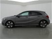 Mercedes-Benz A-klasse - 200 URBAN 157 PK + STOELVERWARMING / 18 INCH / NAVIGATIE / XENON - 1 - Thumbnail