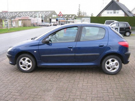 Peugeot 206 - 1.4 X-line - 1