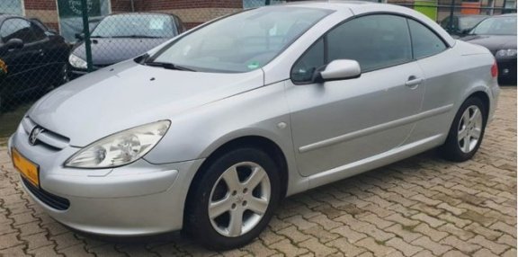 Peugeot 307 CC - 2.0 16V 180 - 1