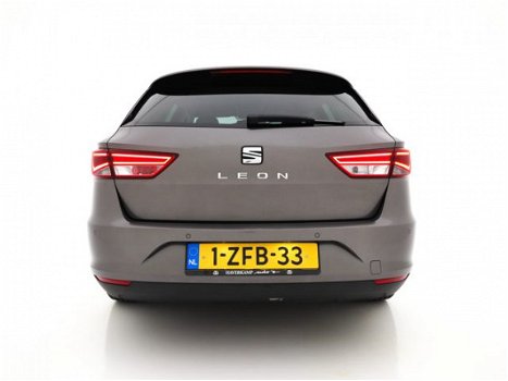 Seat Leon ST - 1.6 TDI Ecomotive Lease Sport *1/2LEDER+XENON+NAVI+PDC+ECC+CRUISE - 1