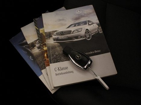 Mercedes-Benz C-klasse Estate - 180 K BlueEFFICIENCY Avantgarde | Trekhaak | Navigatie | Stoel verwa - 1