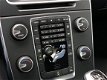 Volvo S60 - 2.0 T4 Kinetic 190PK Full map navi | High Performance Audio - 1 - Thumbnail