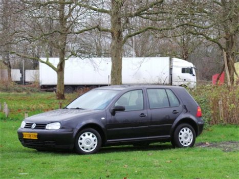 Volkswagen Golf - 1.4-16V Comfortline (AIRCO + INRUIL MOGELIJK ) - 1