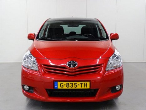 Toyota Verso - 1.8 VVT-i Panoramic 5p Automaat | PDC | Camera | Keyless | Licht en regensensor - 1